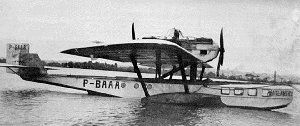 Avião atlantico com matrícula brasileira